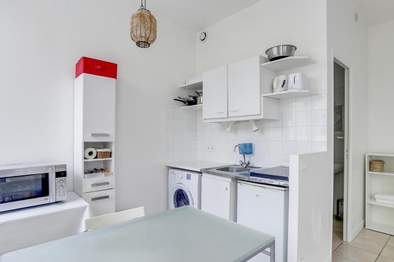 Montorgueil/ Rue Saint Sauveur Appartement